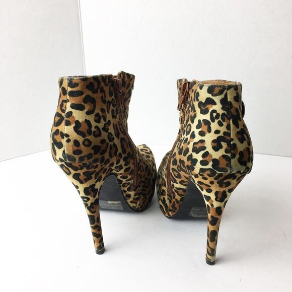 Qupid Leopard Print Platform Booties Yellow SZ 5.5 - Picture 5 of 7